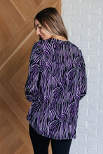 Lizzy Top in Violet and Black Multi Stroke