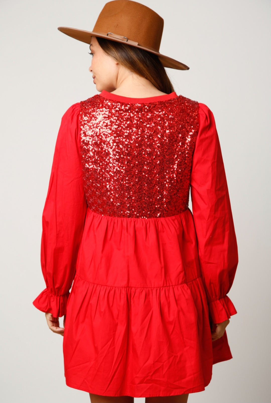 Have Fun Sequins dress in red