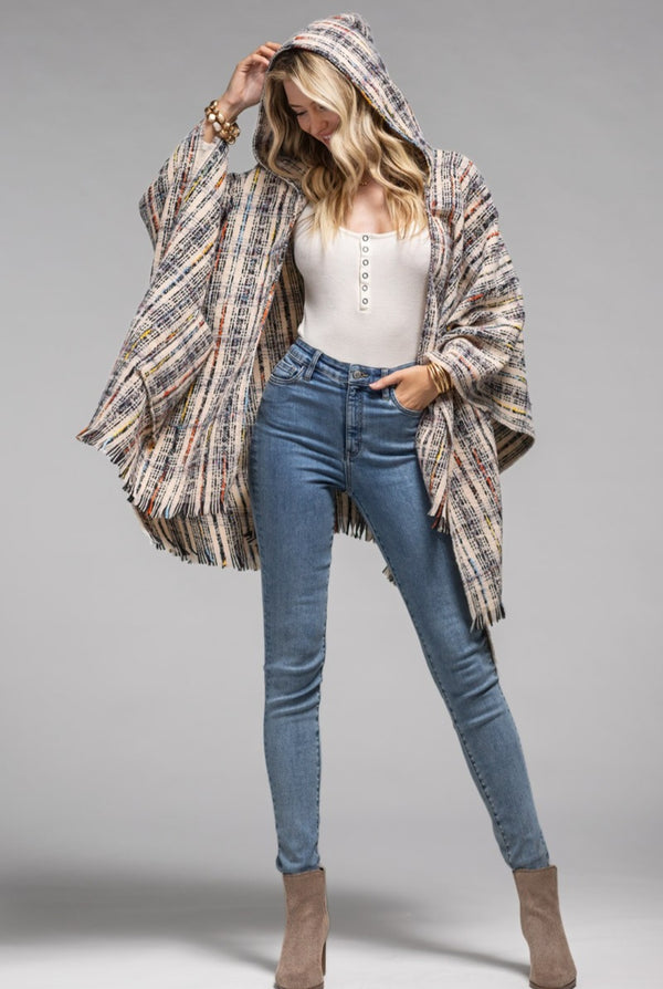 Plaid poncho bohomian hoodie with pockets.