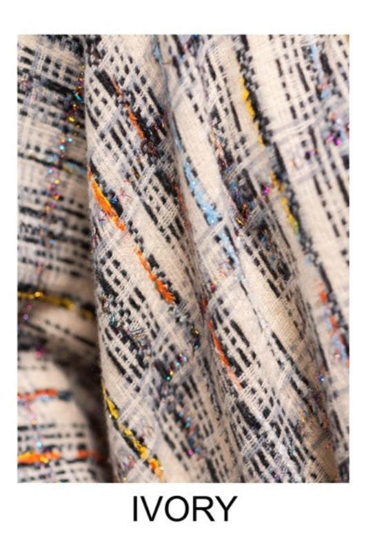 Plaid poncho bohomian hoodie with pockets.