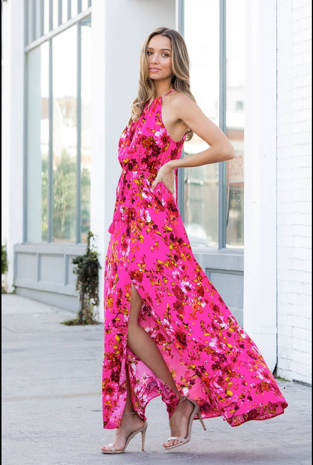 Floral print halter neck maxi dress