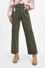 Pocketed Elastic Waist Straight Pants - Kenchima 